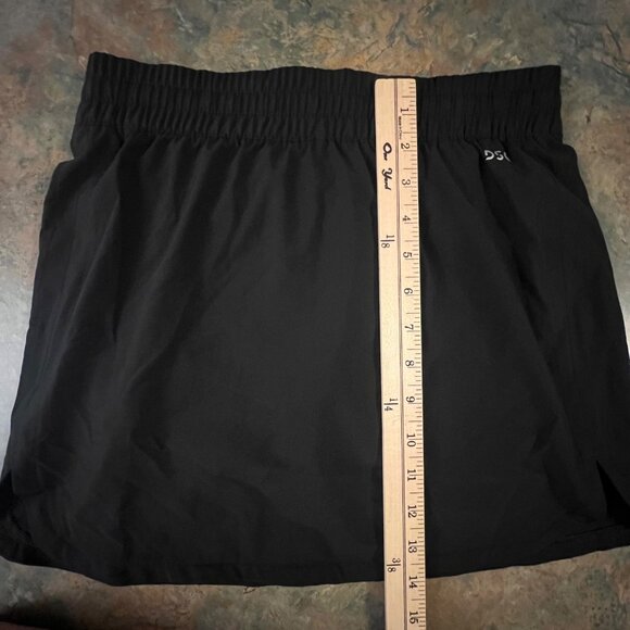 DSG Womens XSmall Stride Skort Pure Black - Picture 4 of 8